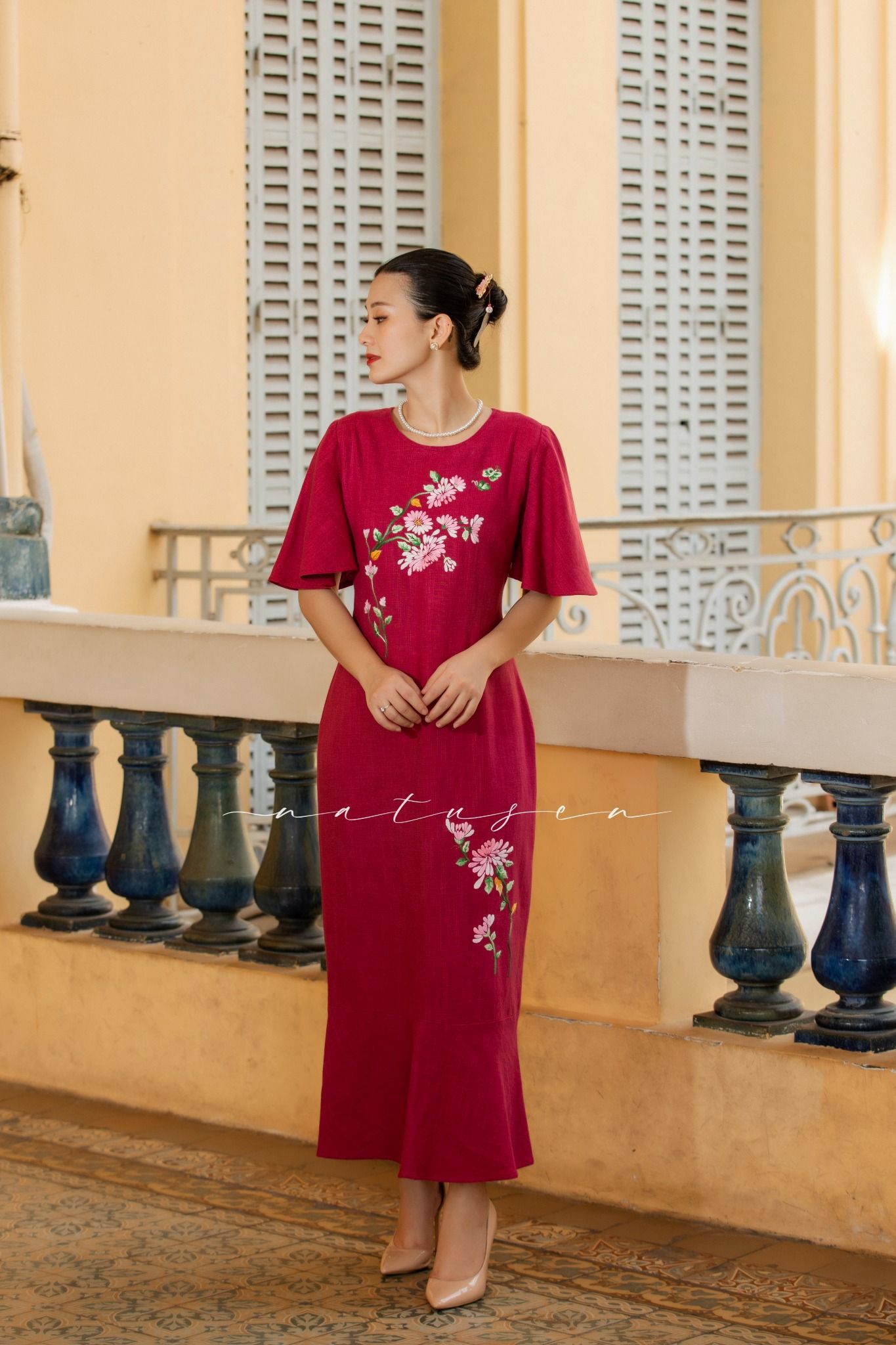 Đầm Monica Rose Lilac linen thêu tay Cúc Viên Mỹ