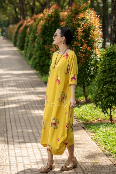  Đầm DoDo vàng cháy linen ren thêu vi tính 