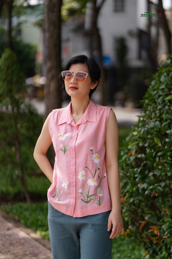Áo thêu tay Cúc Marguerite hồng phấn