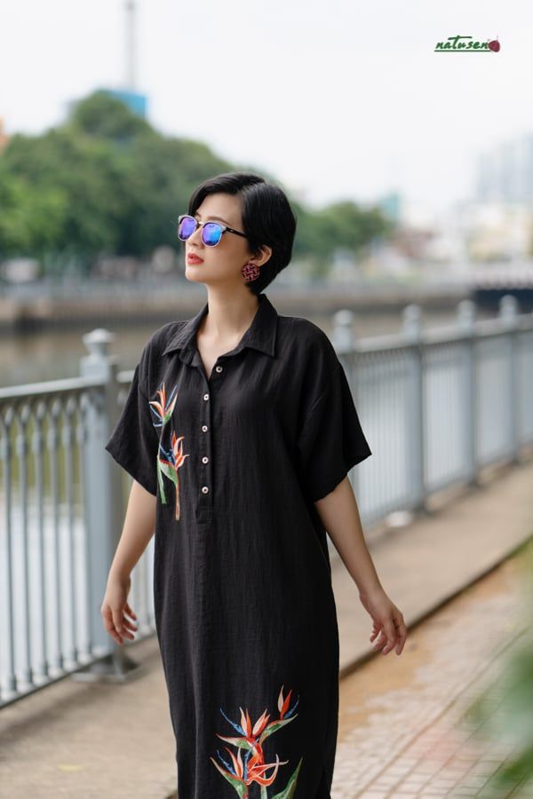 Đầm đen Safari maxi thêu tay Hoa Thiên Điểu