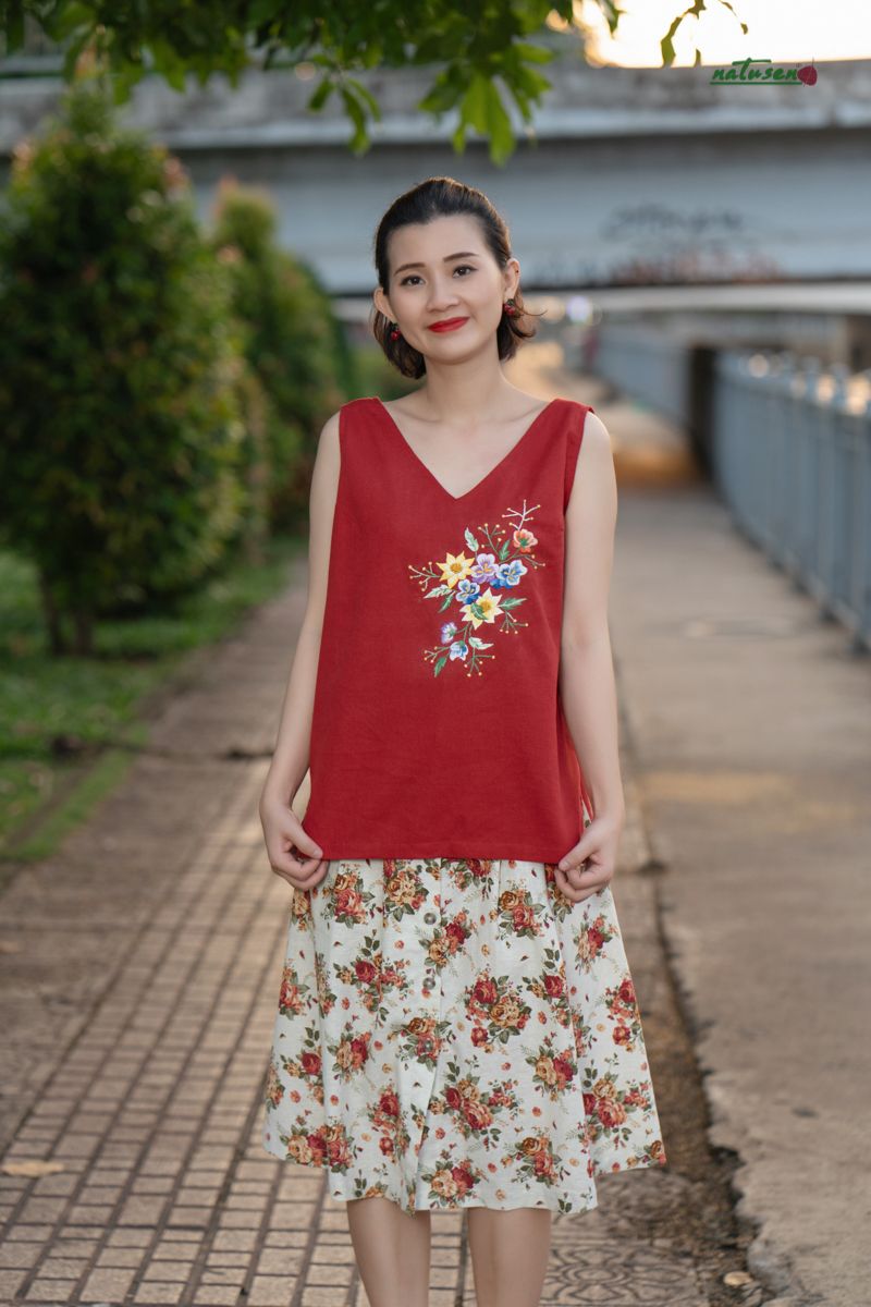 Áo dây tim đỏ thêu tay Thanh Xuân