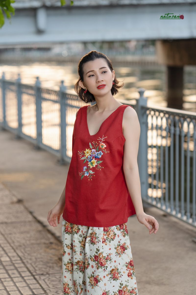 Áo dây tim đỏ thêu tay Thanh Xuân