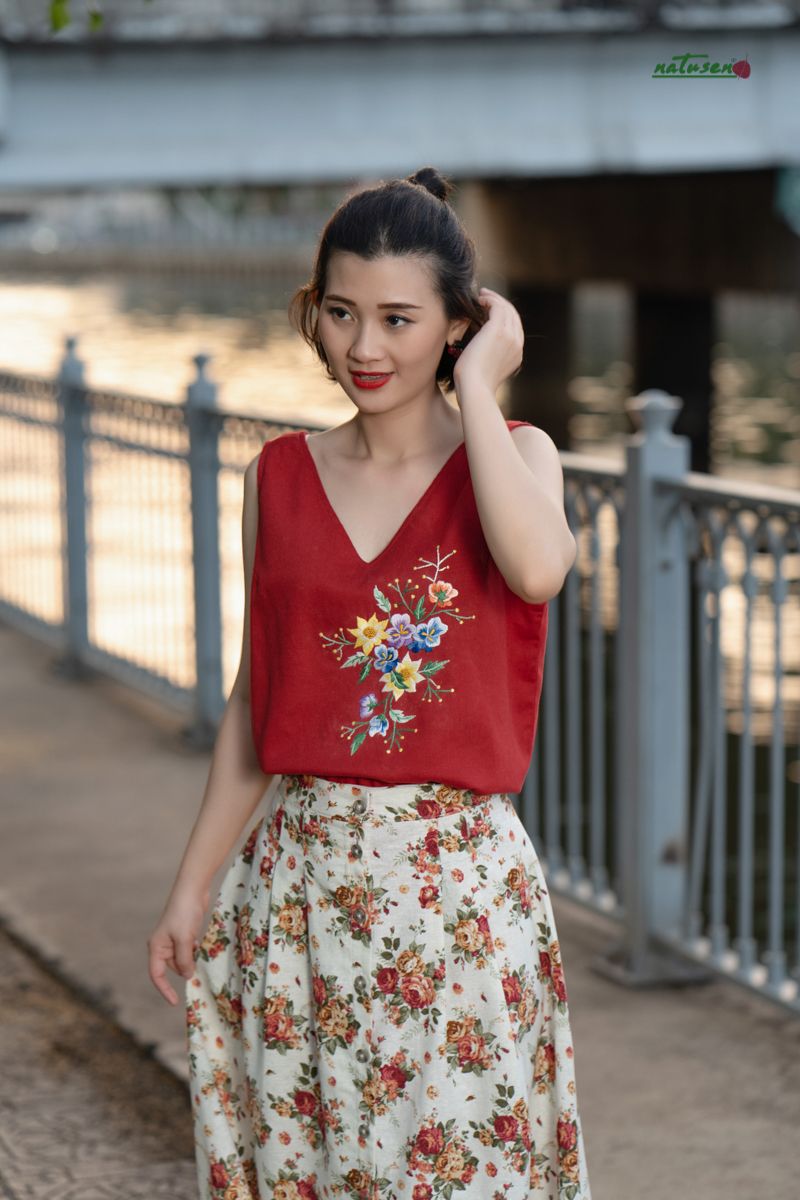 Áo dây tim đỏ thêu tay Thanh Xuân