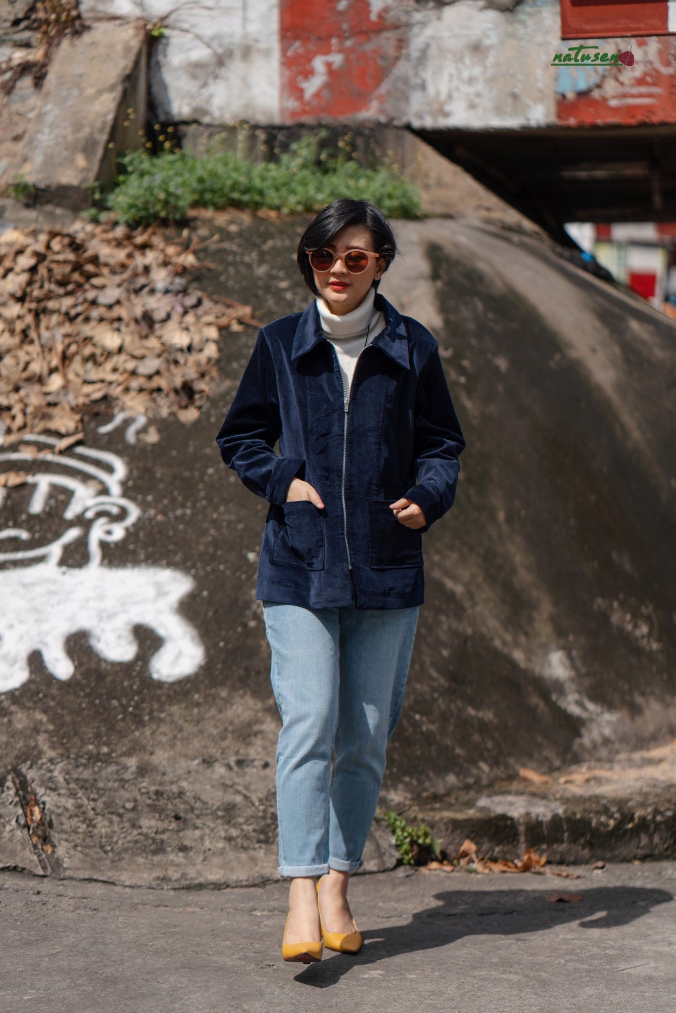 Áo Corduroy Jacket Xanh Dương Zipper không thêu