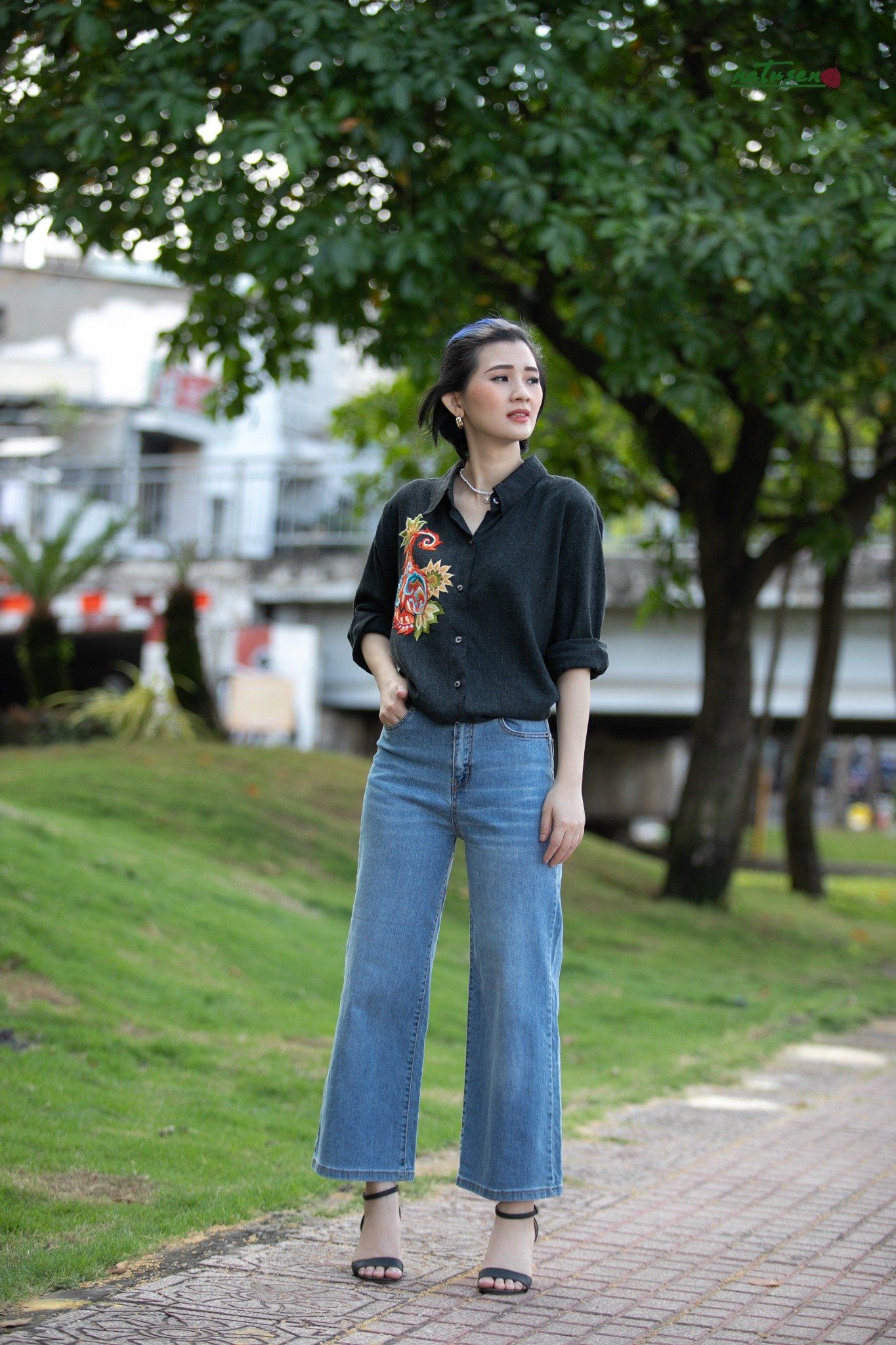  Quần Jeans loe lửng baggy Light 