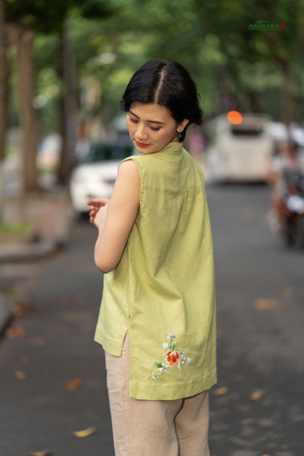 Áo linen thêu tay Thanh Xuân xanh Mint