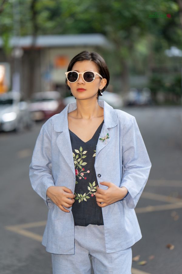 Blazer cổ B nhúng eo Xanh Biển linen yard-dyed