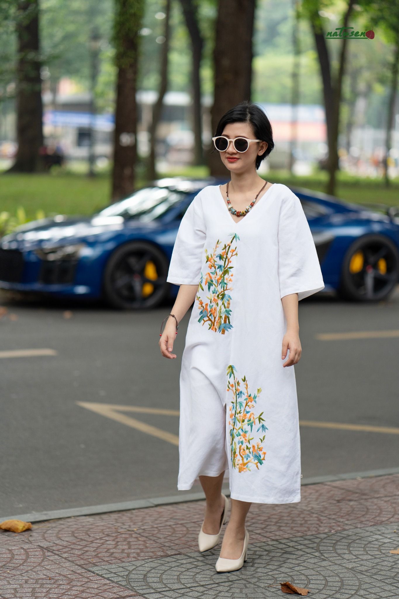 Đầm Victory Xuân Bình offwhite