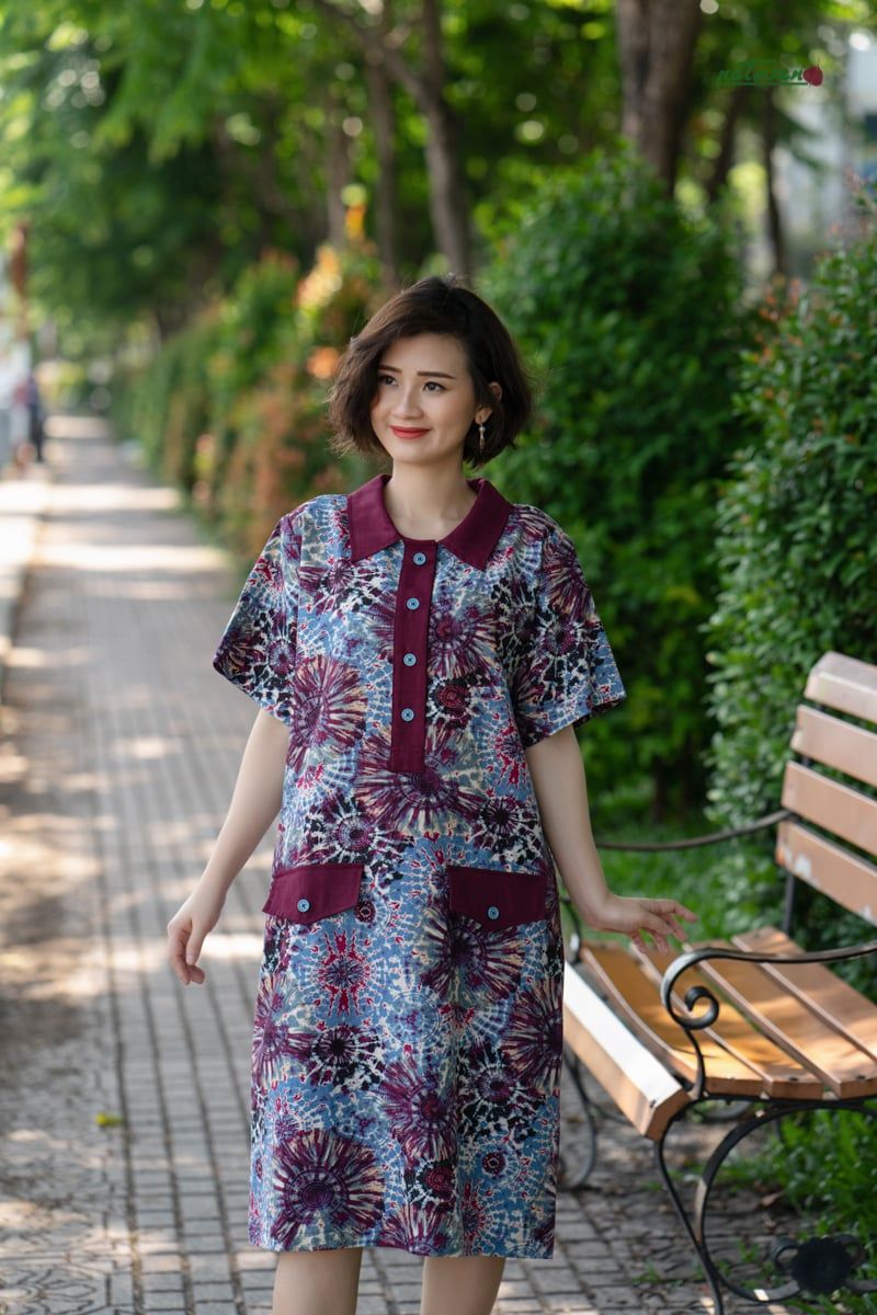 Đầm Safari trụ Linen in Tie Dyed phối đỏ rượu