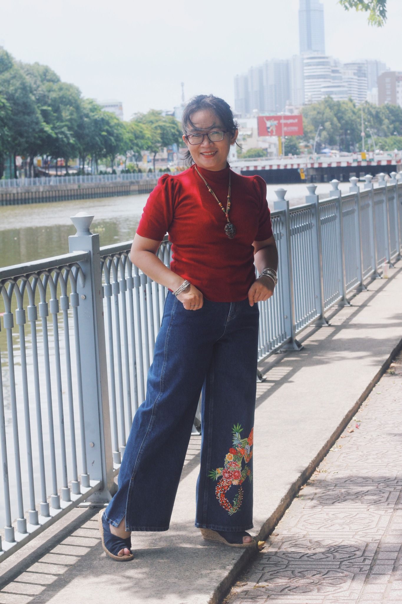 Quần Jeans ống rộng - Medium