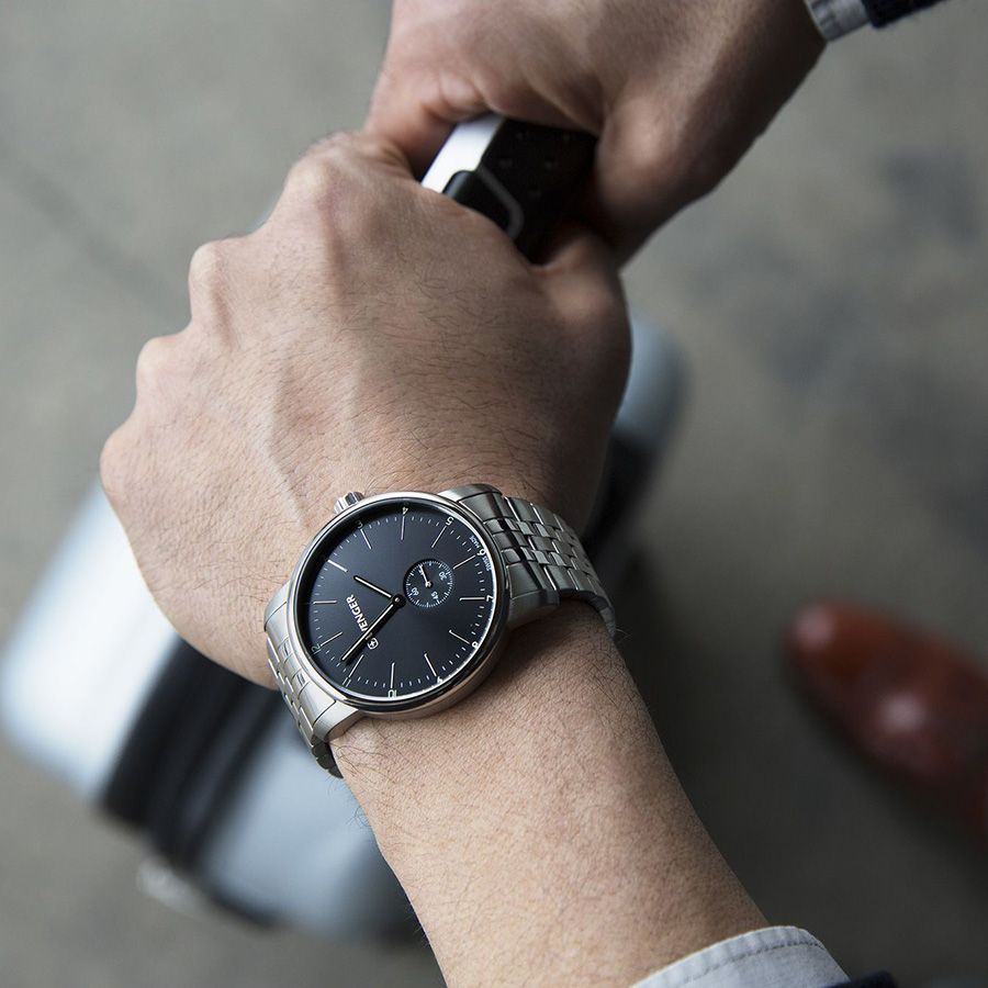 Đồng hồ Urban Classic 01.1741.105