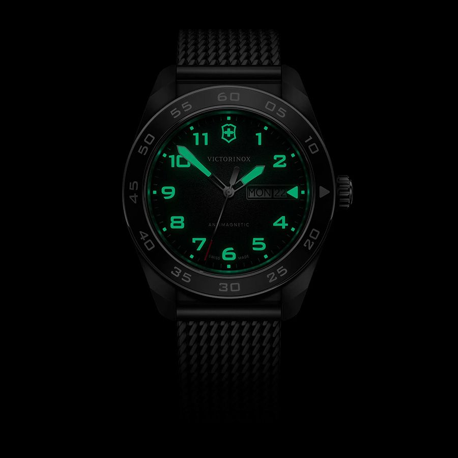 Đồng hồ Swiss Army Quartz 242043