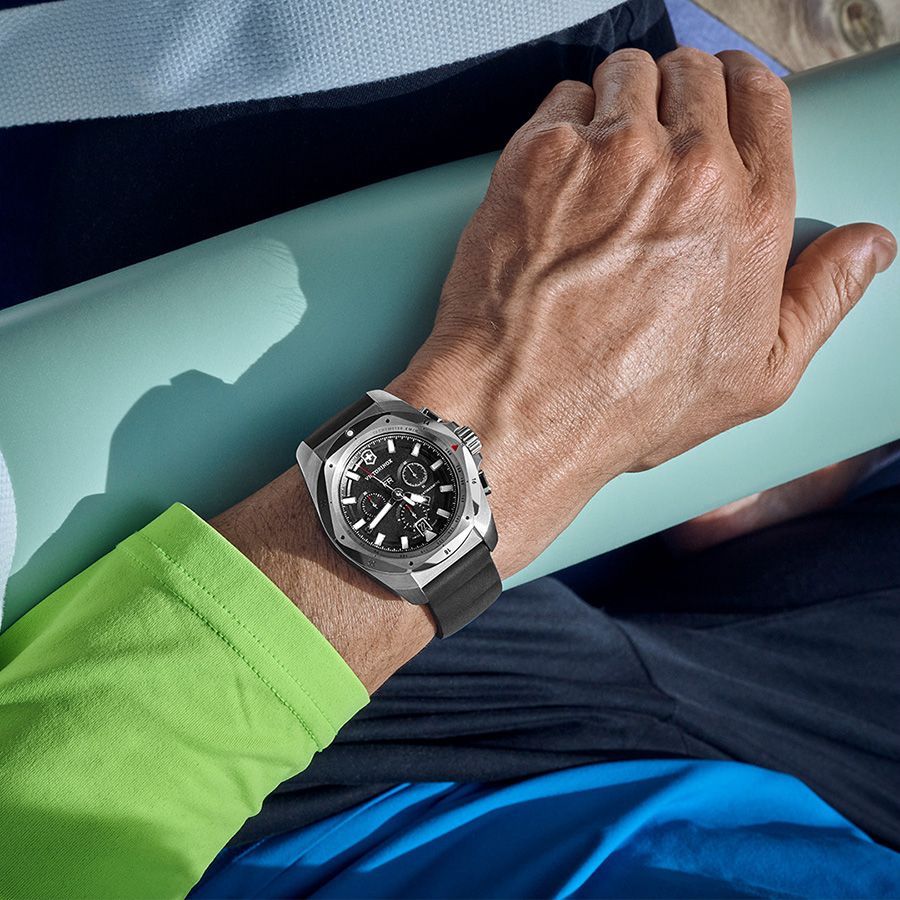 Đồng hồ I.N.O.X. Chrono 241983