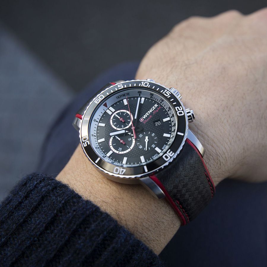 Đồng hồ Roadster Black Night Chrono 01.1843.105
