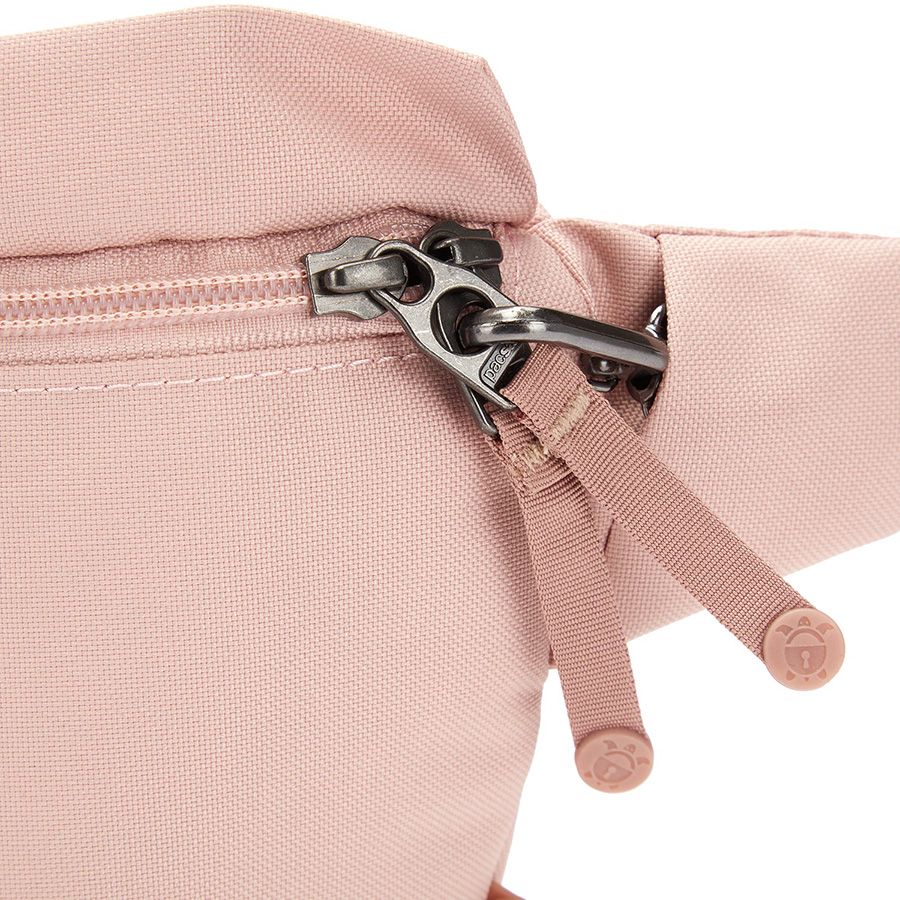 Túi đeo chéo Pacsafe Go Sling Pack