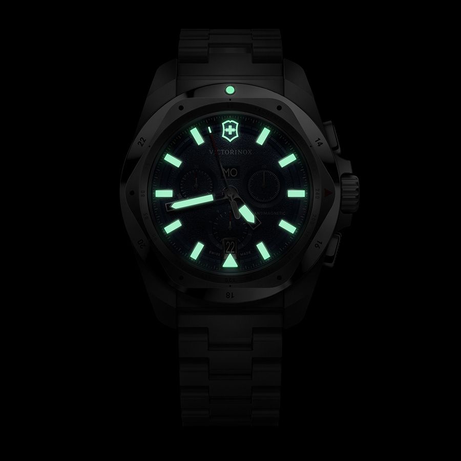 Đồng hồ I.N.O.X. Chrono 241985
