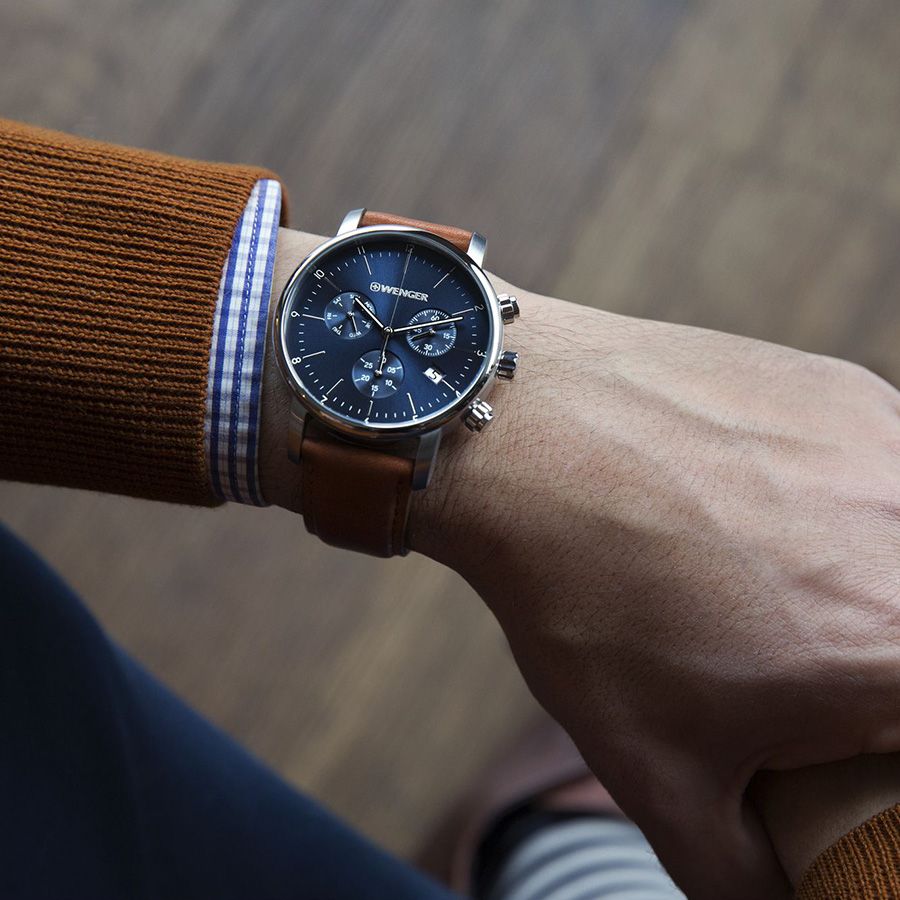Đồng hồ Urban Classic Chrono 01.1743.104