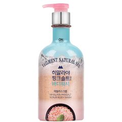  Sữa tắm hạt tẩy tế bào chết hương muối biển On The Body Veilment Natural Spa Himalaya Pink Salt 600g - DATE 