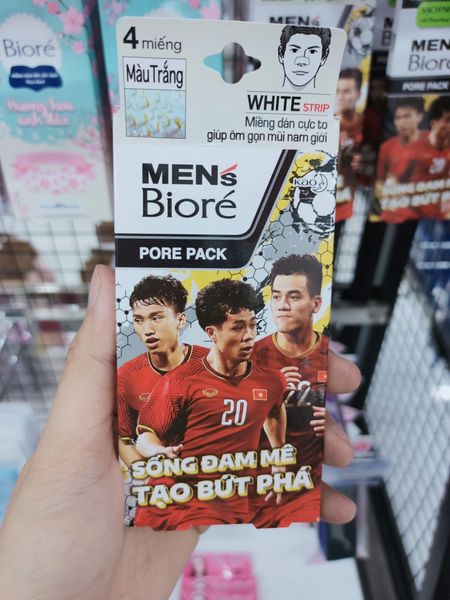 Miếng Dán Mũi Lột Mụn Men'S Bioré Pore Pack White Strip Refreshing Cool 4 Miếng (Màu Trắng)