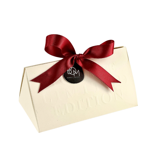 Son Bom My Lipstick #808 My Warm Red (8.3 Box)
