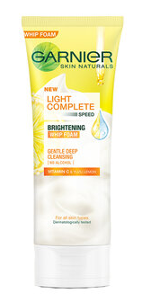 Sữa Rửa Mặt Tạo Bọt Dưỡng Sáng Làn Da Garnier