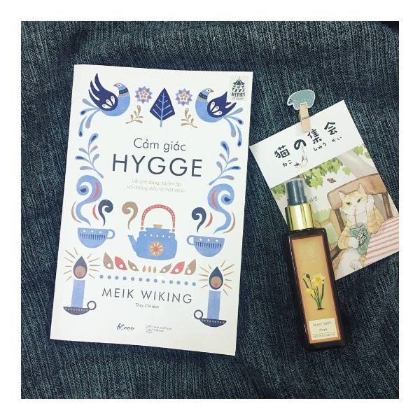 Cảm Giác Hygge - Về Ánh Sáng, Sự Ấm Áp Và Những Điều Bí Mật Khác