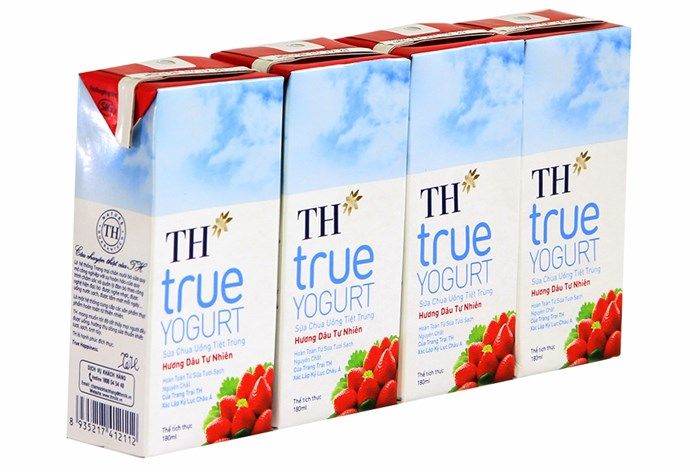 Sữa Chua Uống Tiệt Trùng Hương Dâu Tự Nhiên TH True Yogurt (180ml/Hộp)