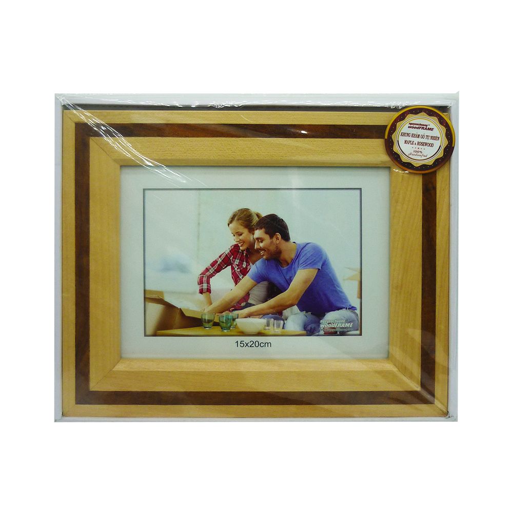 Khung Hình Gỗ Quý Nguyên Chương (15 x 20 cm)