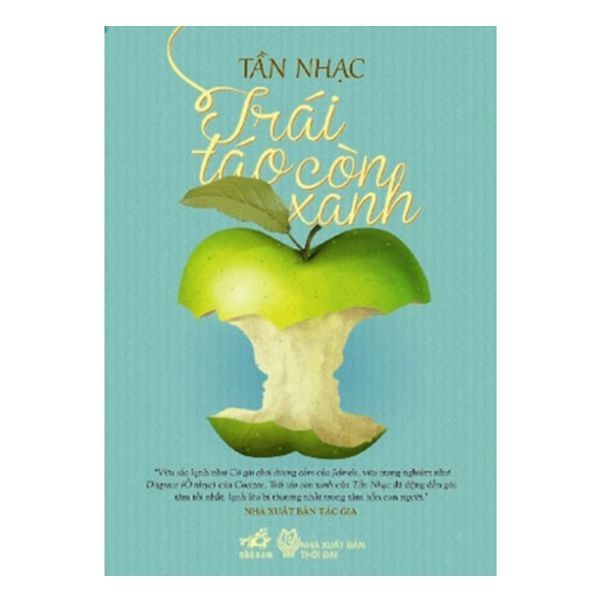 Trái táo còn xanh