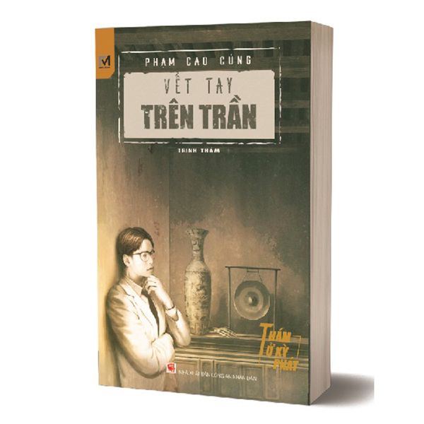 Vết Tay Trên Trần