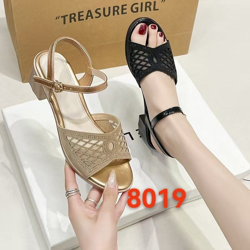 Giày Sandal Trung Niên siêu nhẹ, êm 8019