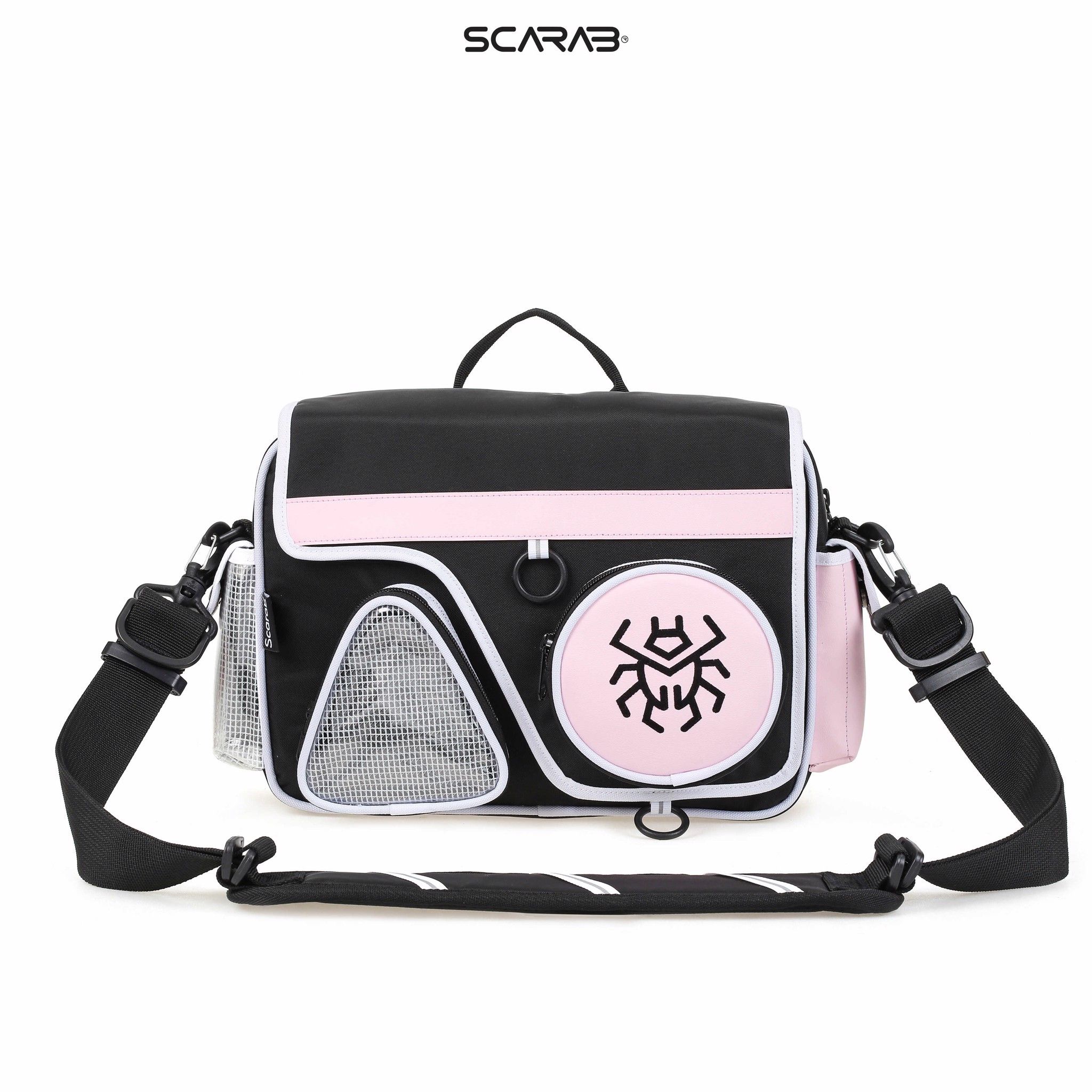 SOLID™ REFLECTIVE MESSENGER BAG
