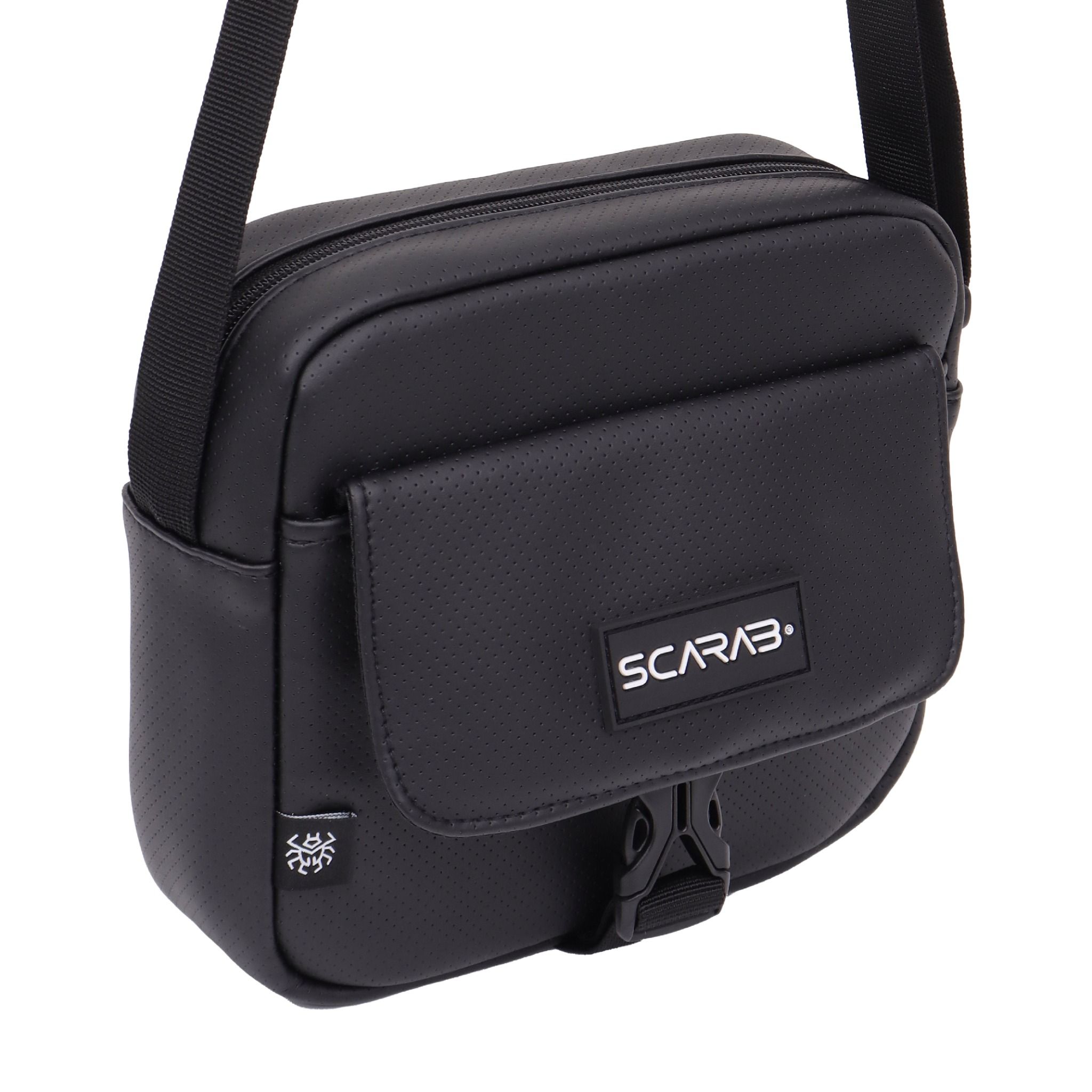  Scarab Urban Leather Shoulder Bag - Black 