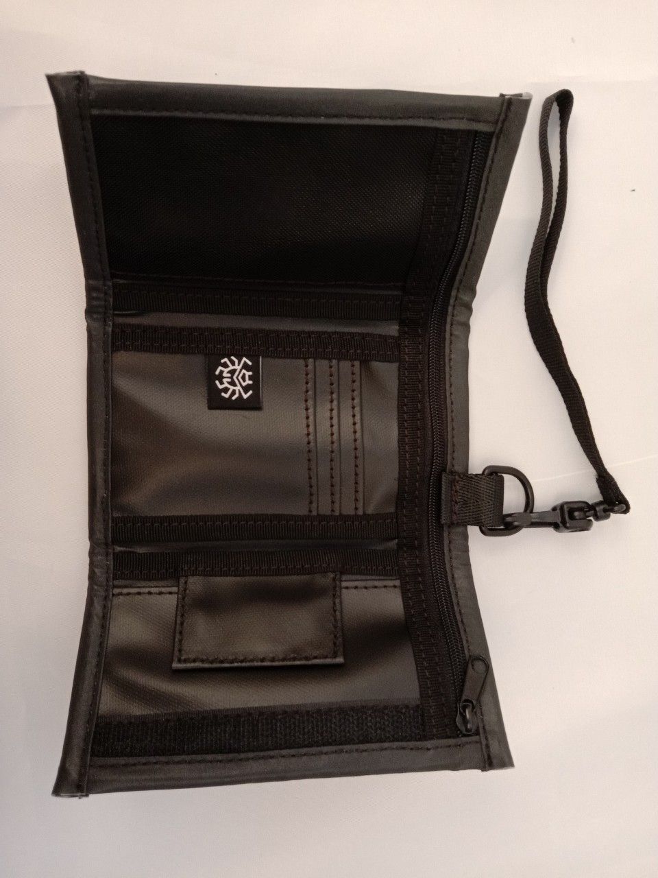 SHAPES REFLECTIVE - SHORT WALLET
