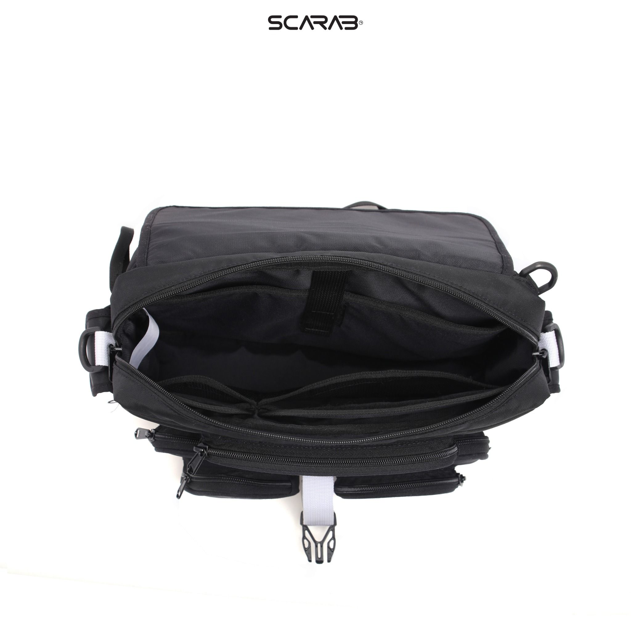 UNIQUE MESSENGER BAG