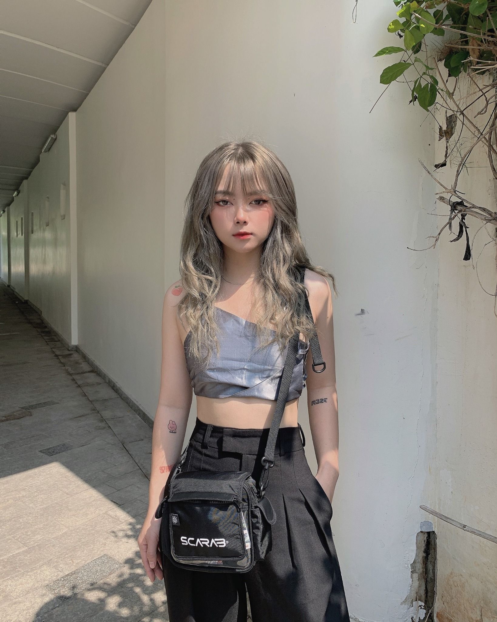 ULTILITY SHOULDER BAG