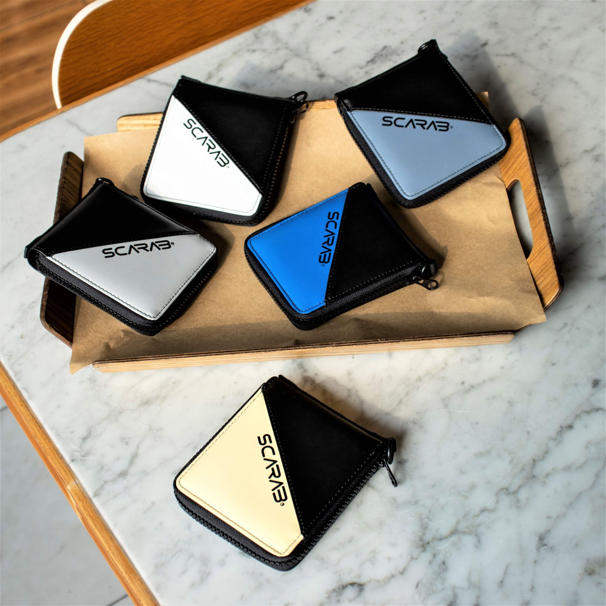 HALF-SQUARE WALLET