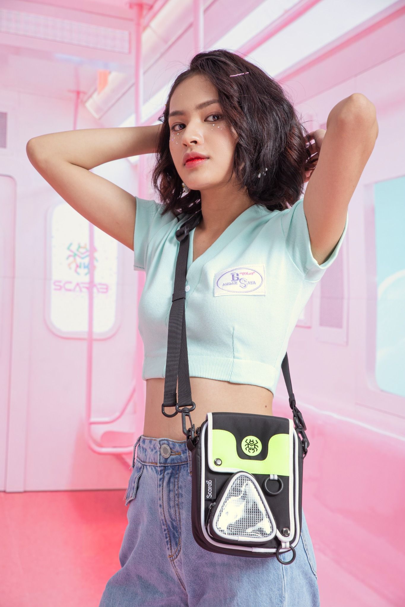 SOLID SHAPES SHAPES POUCH BAG