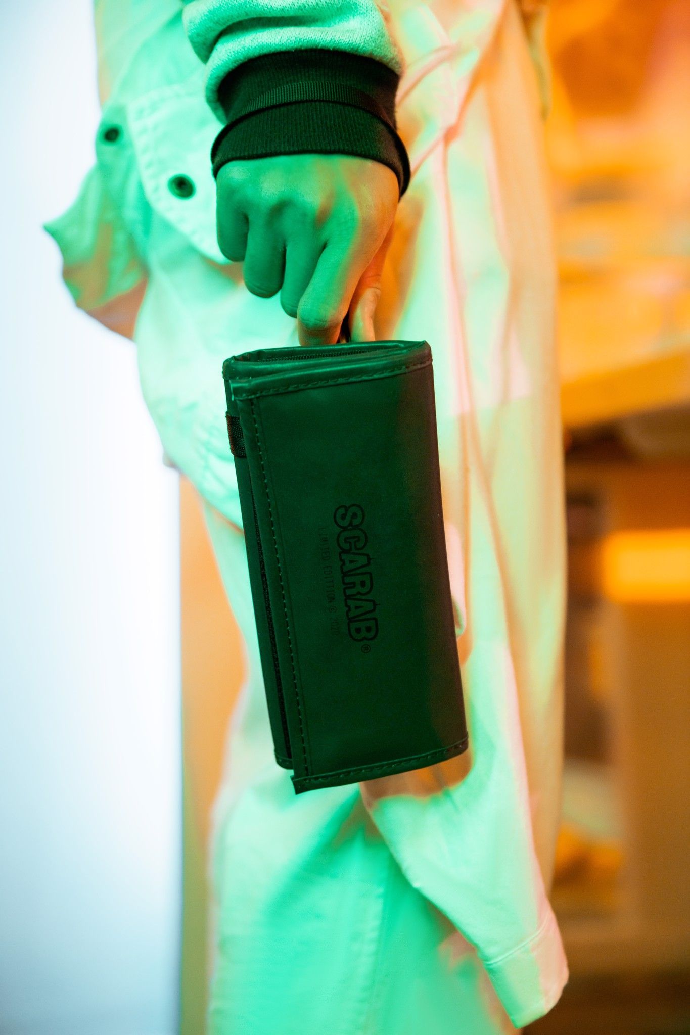 SHAPES REFLECTIVE - LONG WALLET