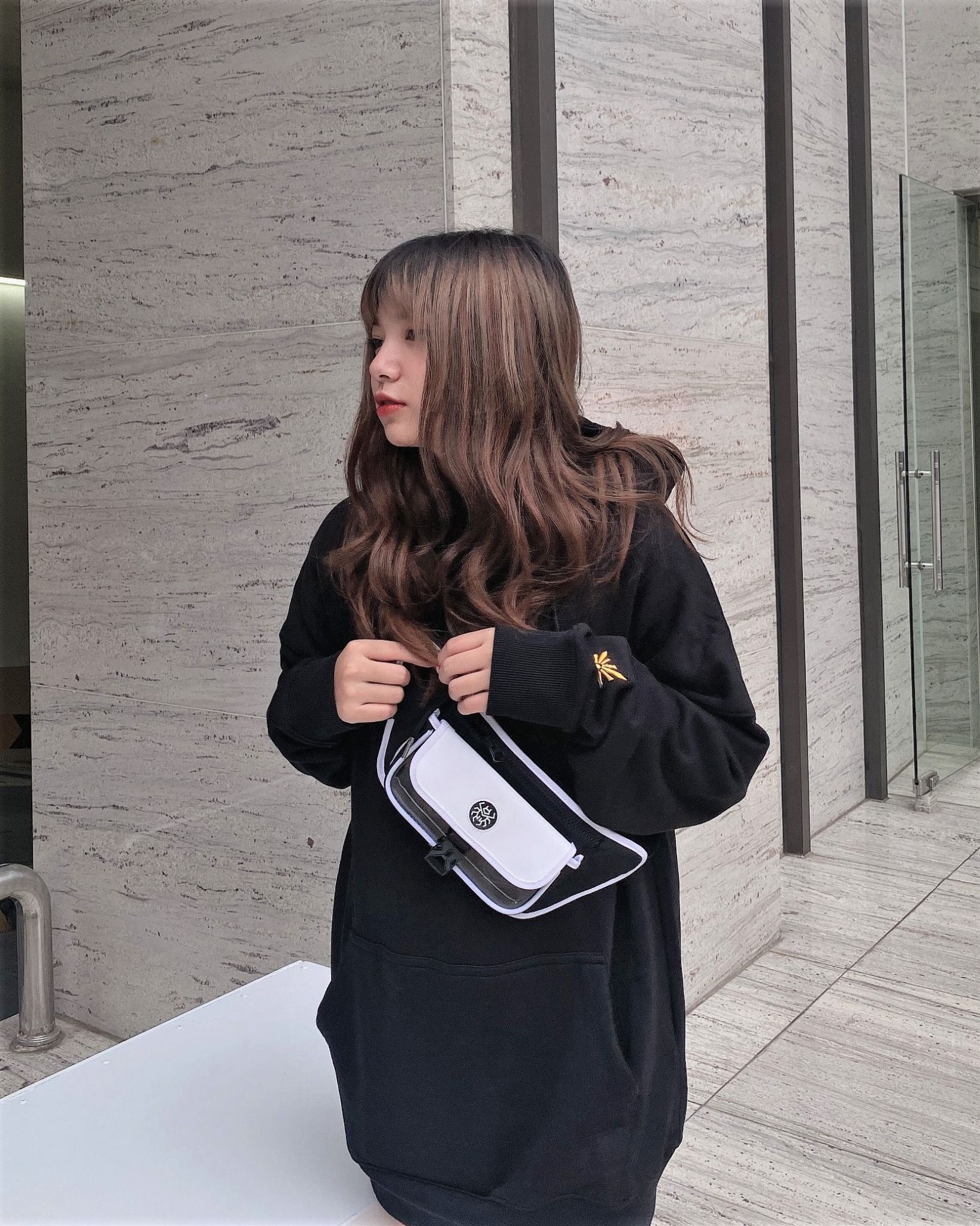 STUNNING FANNY PACK