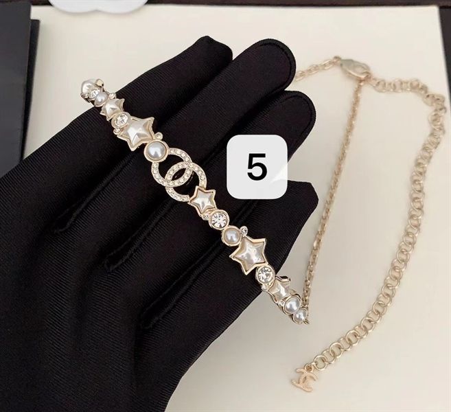 VC C chocker nửa xích sao trắng