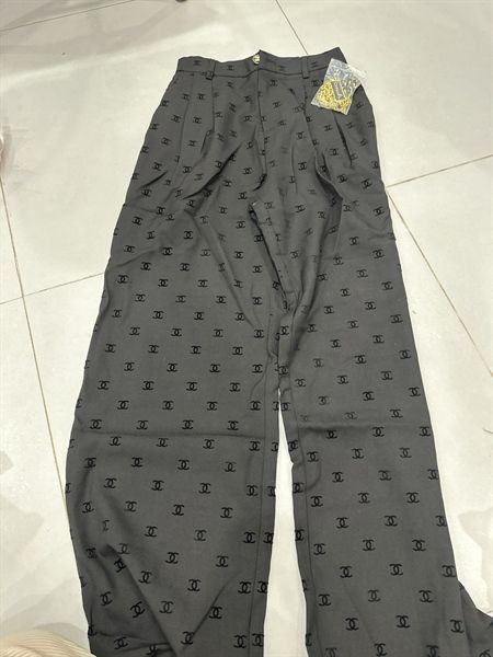 QD C logo nhung kèm belt xích