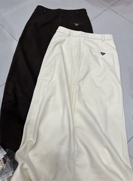 CVD P nỉ xẻ sau