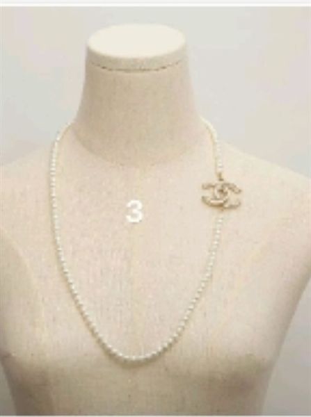 VC C chuỗi ngọc dài 1 chữ X đá