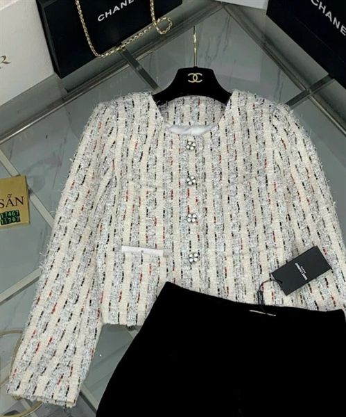 AKN C dạ tweed kim tuyến sọc đỏ đen (V)