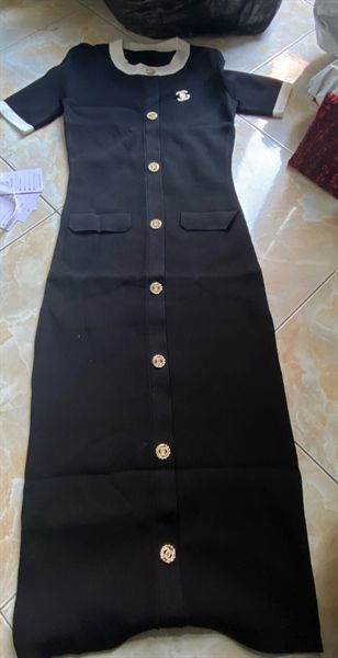 Váy len C body ngắn tay viền trắng