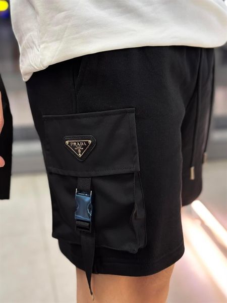 Short Nỉ Túi Hộp SC Prada