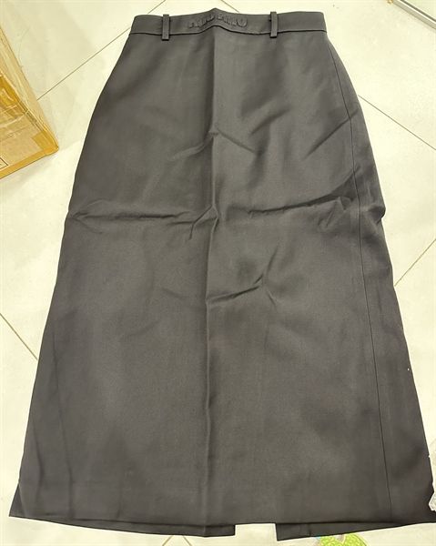 CVD Miu vải cạp thêu chữ (V)