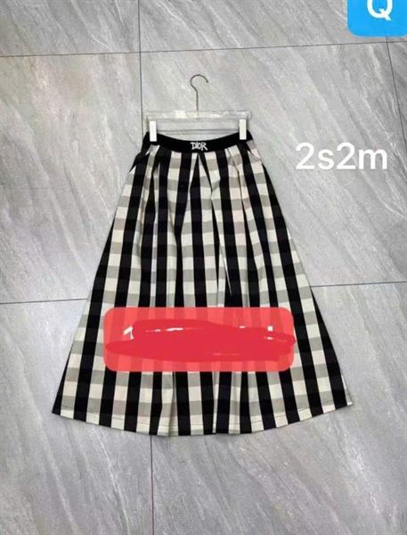 CVD D kẻ caro cạp viền nhung