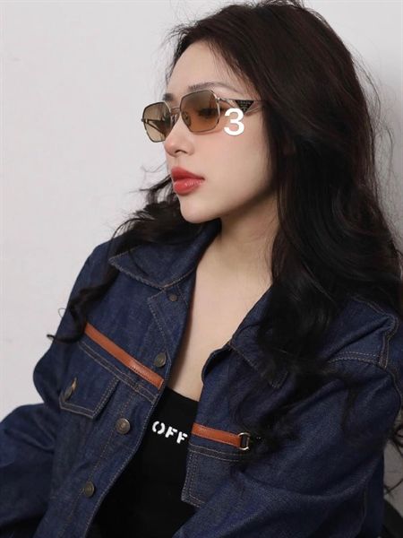 Kính P mắt CN gọng KL vàng